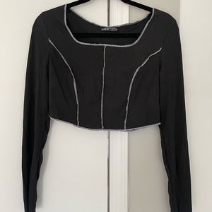 Cute black cropped long sleeve